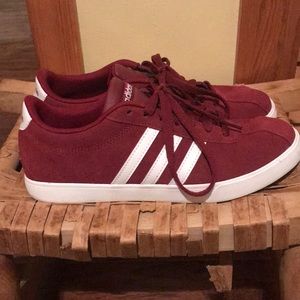 Adidas Cloudfoam Striped Sneaker 7 Medium